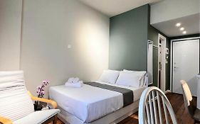 70 Steps Studio B, 50 Meters From Dimokratias Metro Station